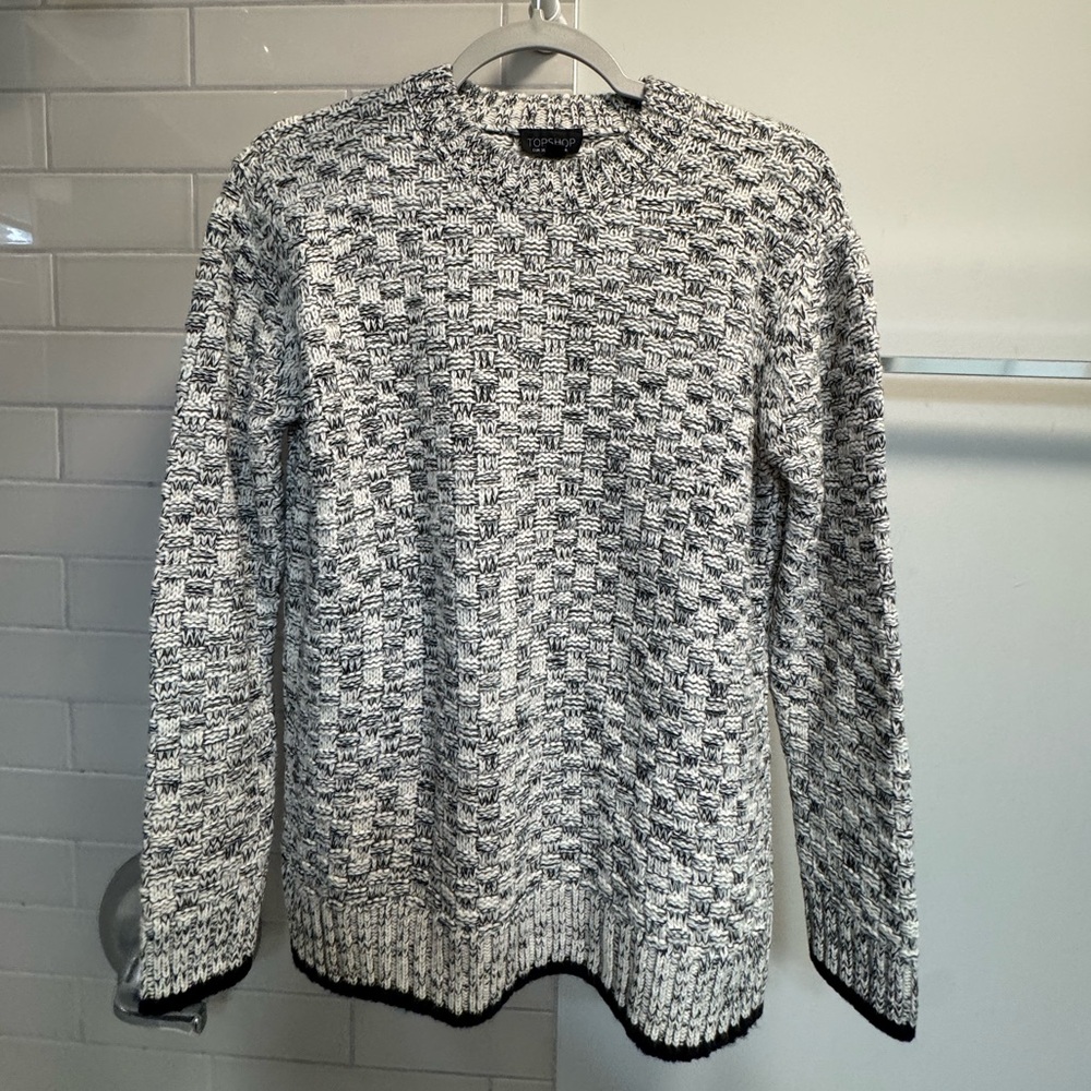 Topshop Black / White Crewneck Sweater
